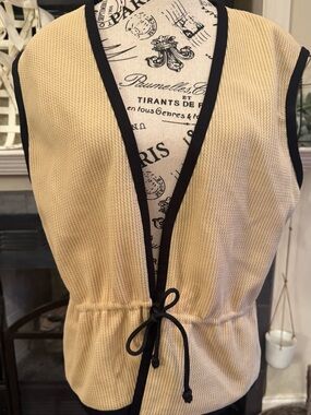 Vintage Butte Knit Wool Vest Sleeveless Tie Front Tan Black Lightweight Large